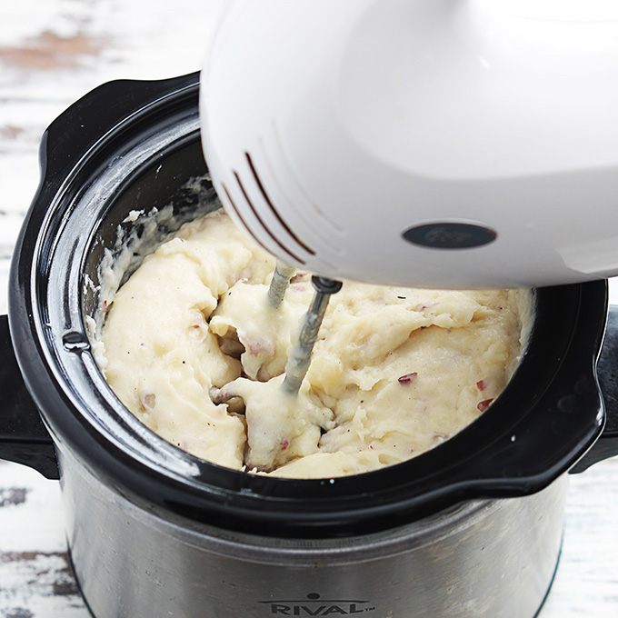 slow-cooker-mashed-potatoes-3