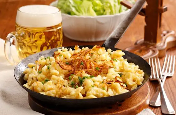 Oktoberfest Käsespätzle