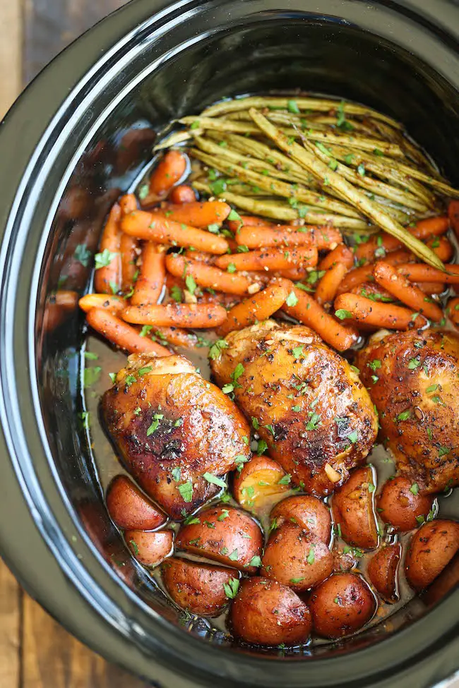 Slow Cooker Chicken Garlic-Honey on Vegetables2