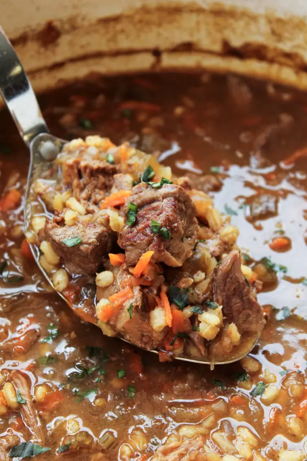 Fabulous Slow Cooker Beef Barley Soup