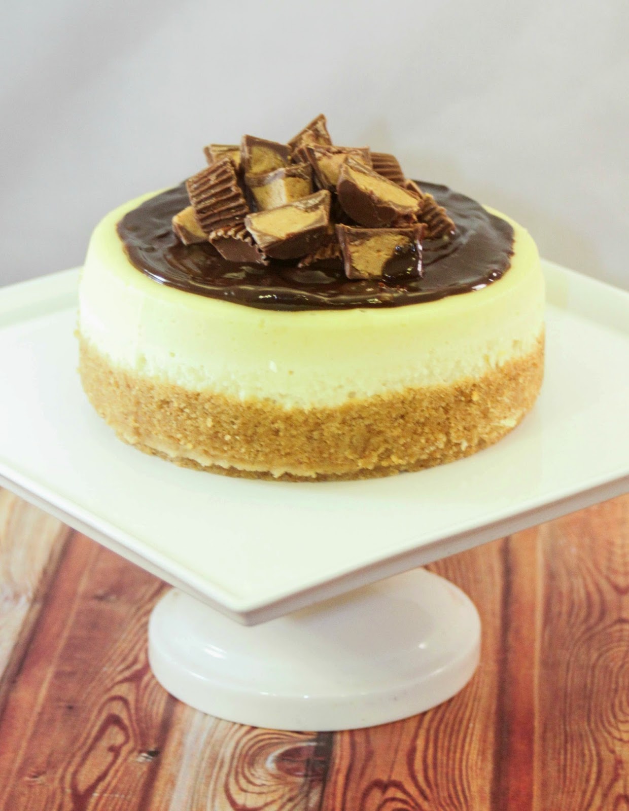 Slow Cooker Peanut Butter Cheesecake2