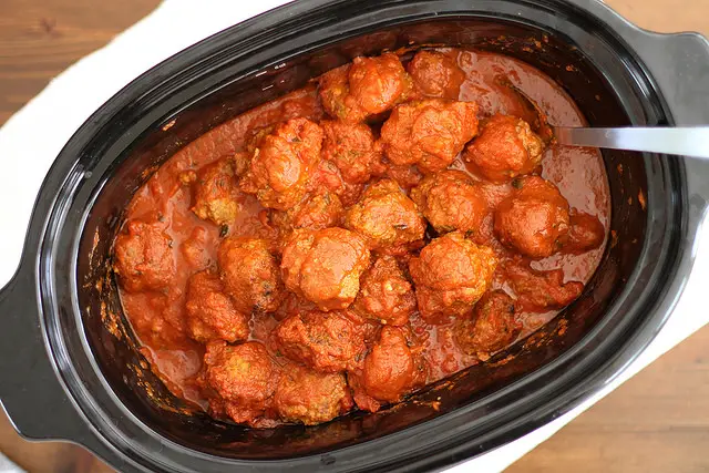 Delicious Slow Cooker Italian Beef Meatballs 2