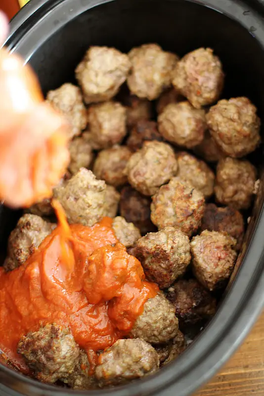 Delicious Slow Cooker Italian Beef Meatballs 3