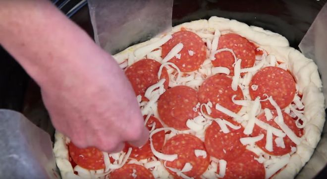 Slow Cooker Pizza Recipe pepperoni