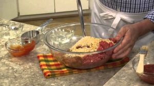 Super Easy Way of Cooking Meatloaf and Potatoes in Your Slow Cooker