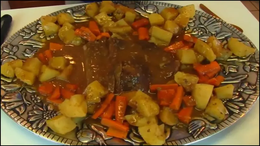 Crock Pot Sirloin Beef Roast with Vegetables7