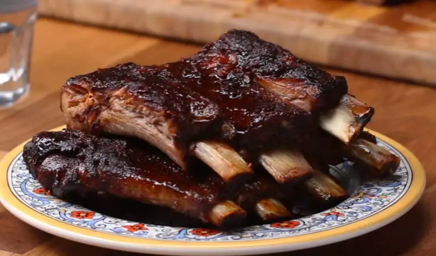The Easiest Slow Cooker Honey Garlic Ribs Ever