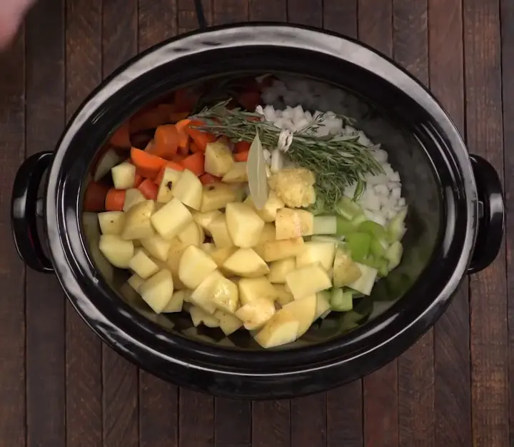 Amazing Slow Cooker Beef Stew0