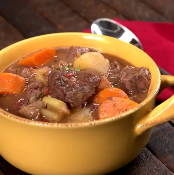 Mmmm... Amazing Slow Cooker Beef Stew Recipe