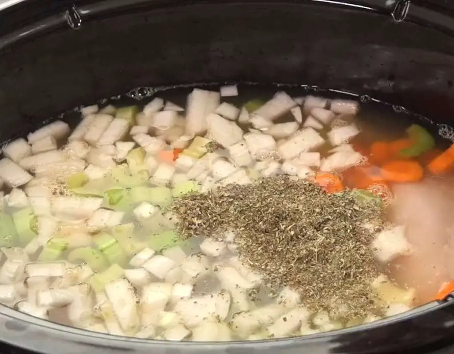 Crock Pot Chicken Tortellini Soup recipe03